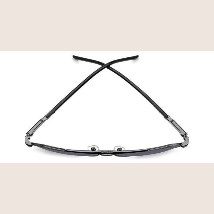 Carrera 1067/S - Modern sunglasses from Carrera with iconic design.