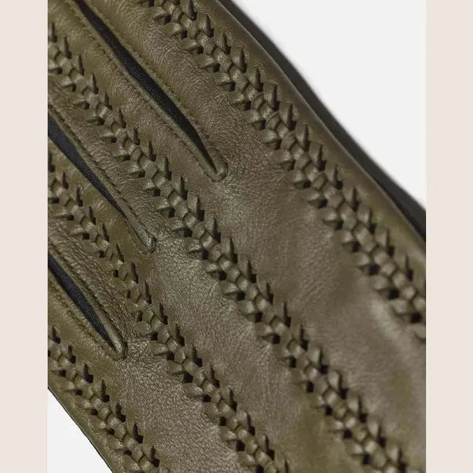 Emma, Army / One-Size - Army green bag in a modern design, ideal for a stylish and casual everyday look.