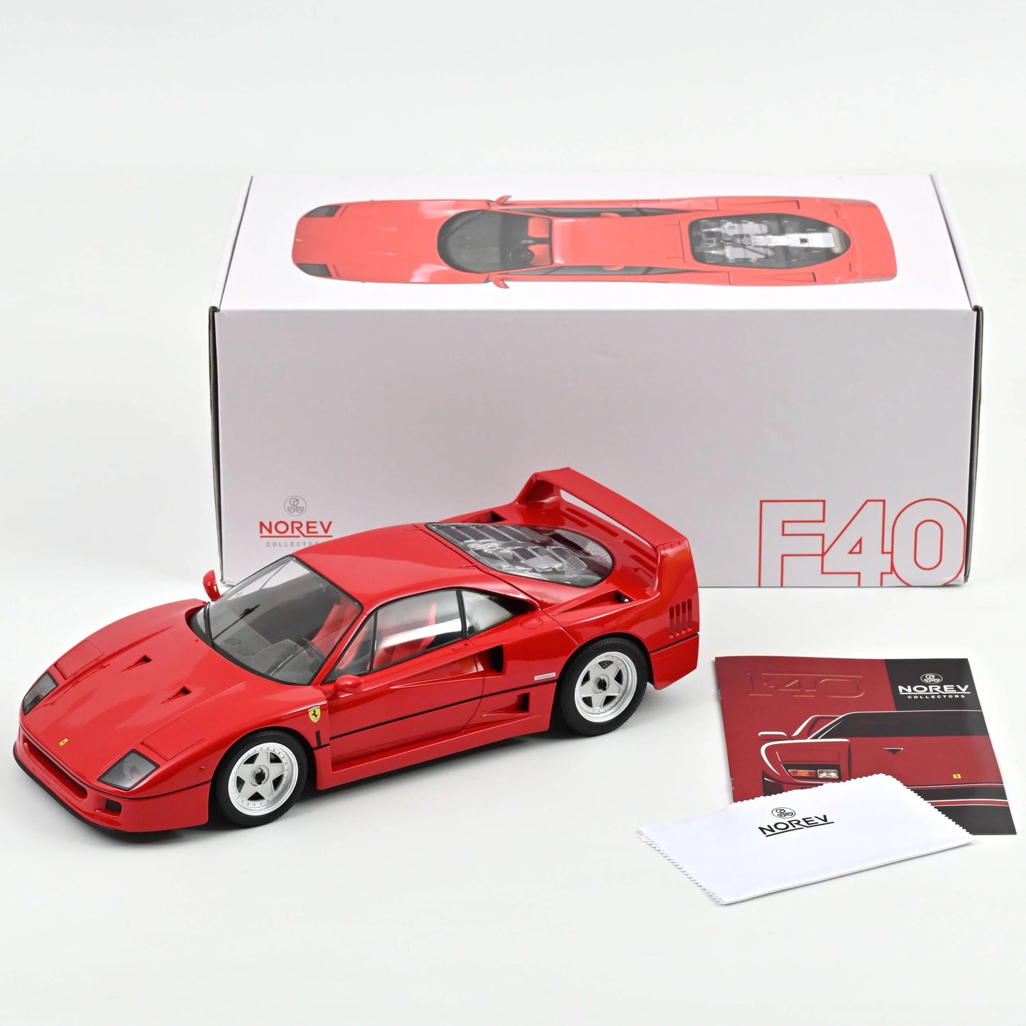 Ferrari F40 (1:12 NOREV) - Exclusive 1:12 scale model of the Ferrari F40 from Norev.