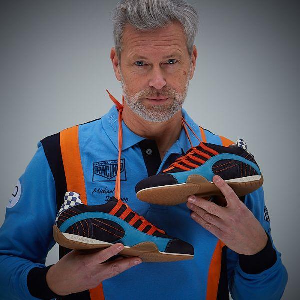 GPO Racing Sneaker Blue-Suede Mixed - GPO Racing sneakers in blue suede combine style and comfort for car fans.