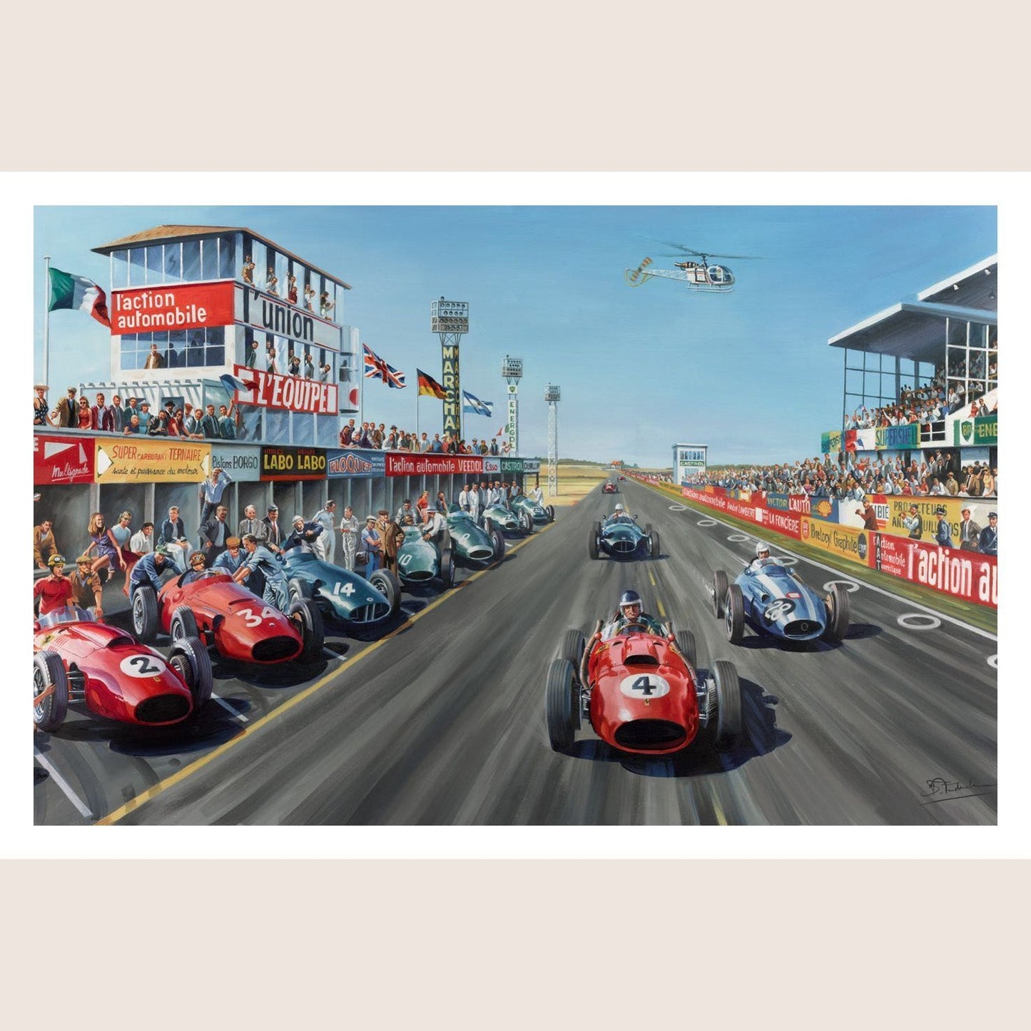 Postcards - Postcards with classic car motifs, ideal for collectors and enthusiasts.