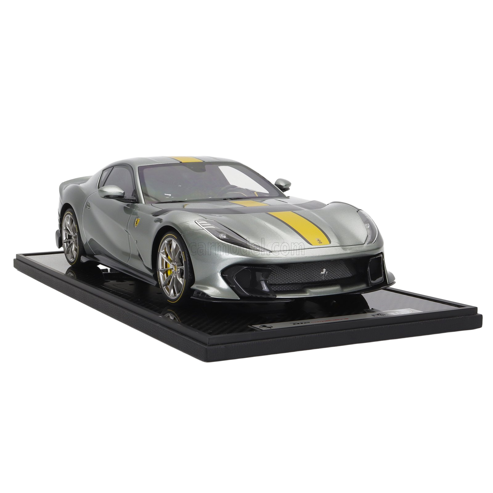 Ferrari 812 Competizione Grigio Coburn Portachiav - Exclusive Ferrari 812 Competizione model in Grigio Coburn.