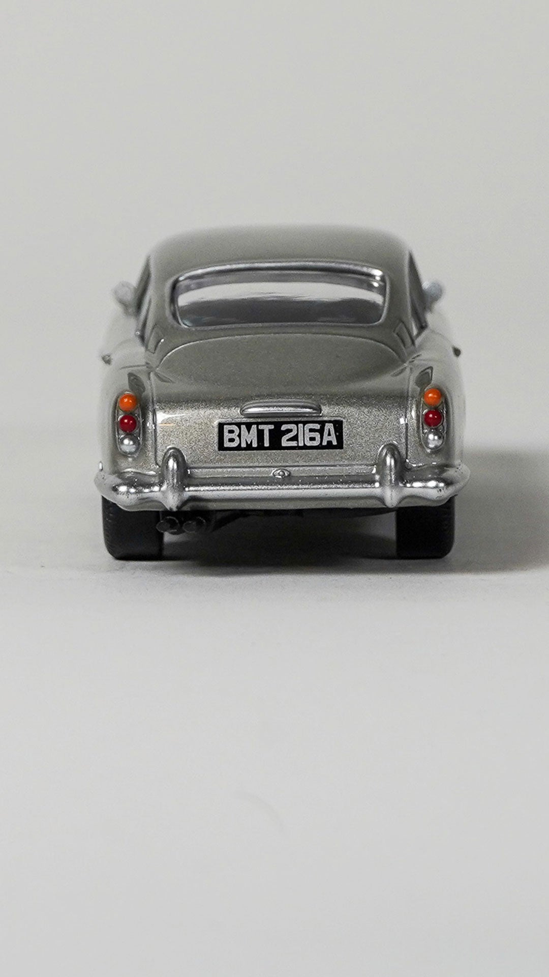 Aston Martin DB5 1:43