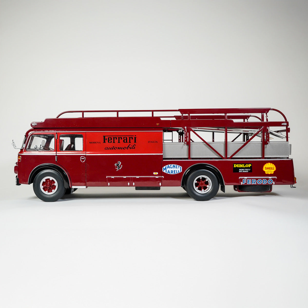 1:18 FIAT 642 BARTOLETTI RACE TRANSPORTER
