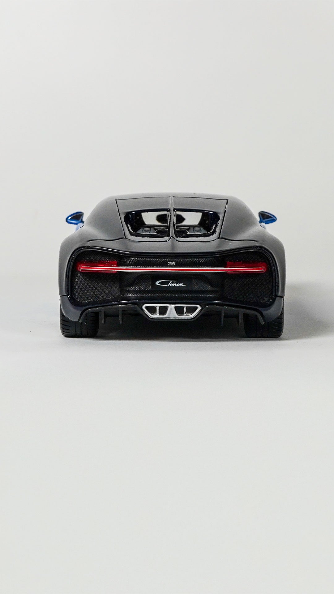 Maisto Bugatti Chiron 1:24
