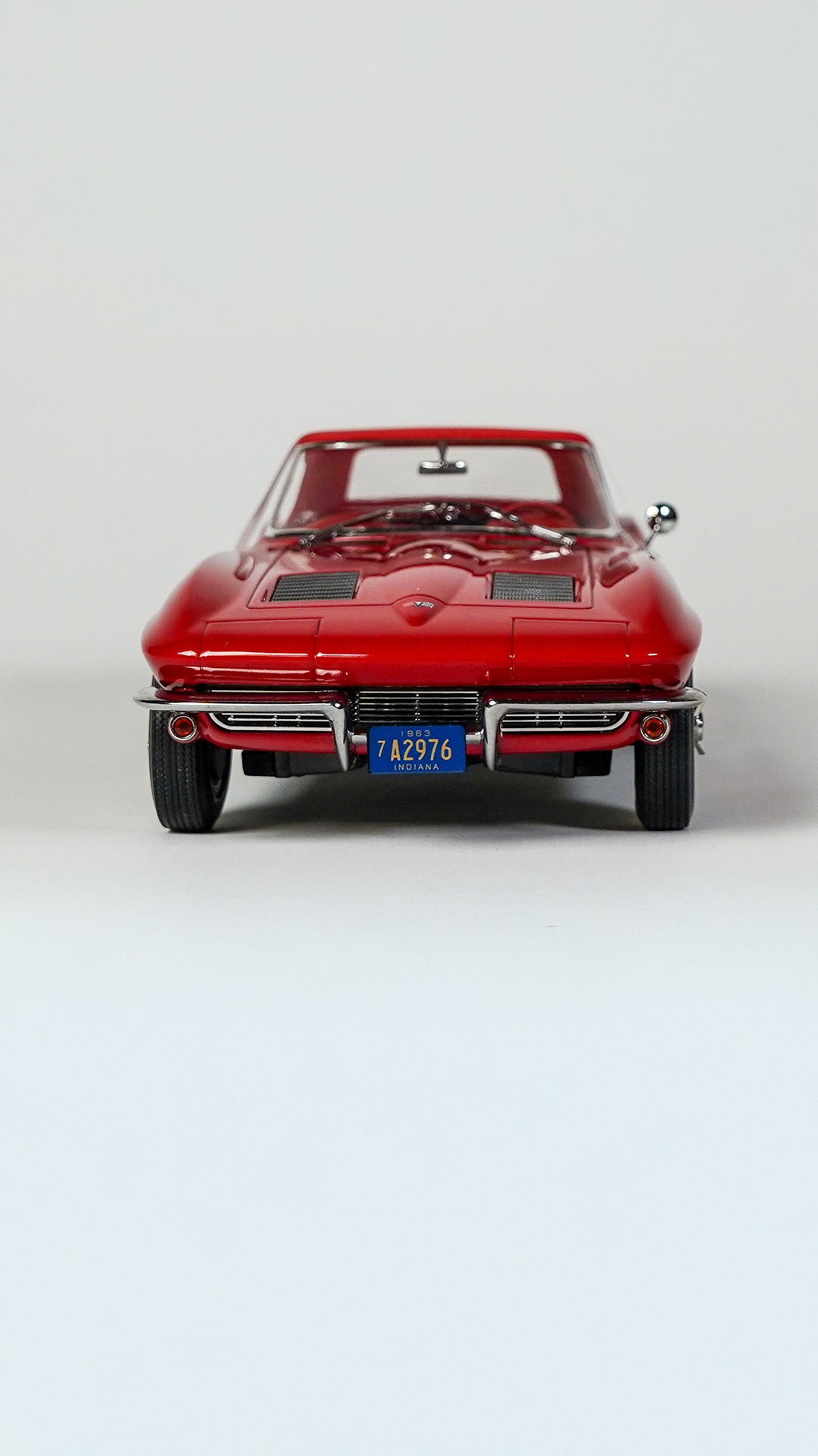 Chevrolet Corvette Stingray Convertible 1963 1:18