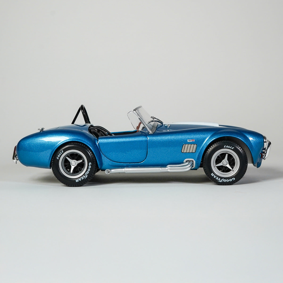 AC Cobra 427 427 1965 1:18