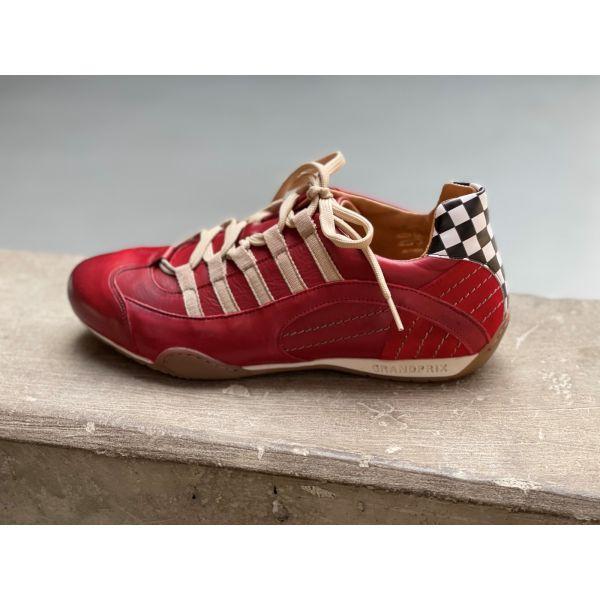 GPO Racing Sneaker Corsa Rosso - Sporty racing sneaker in Corsa Rosso, perfect for speed enthusiasts.