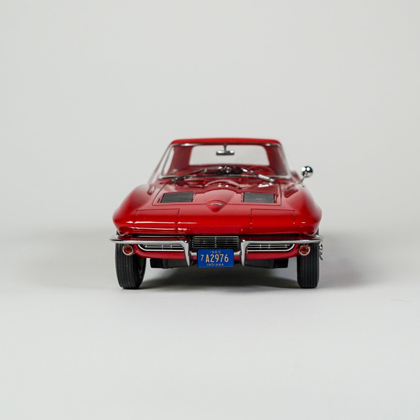 Chevrolet Corvette Stingray Convertible 1963 1:18