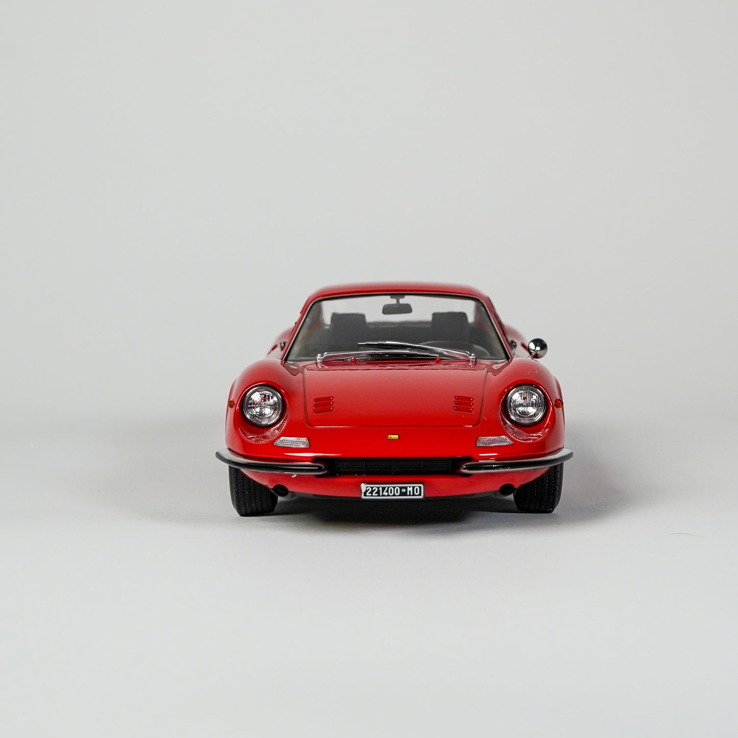 Ferrari 246 GT 1968 1:18