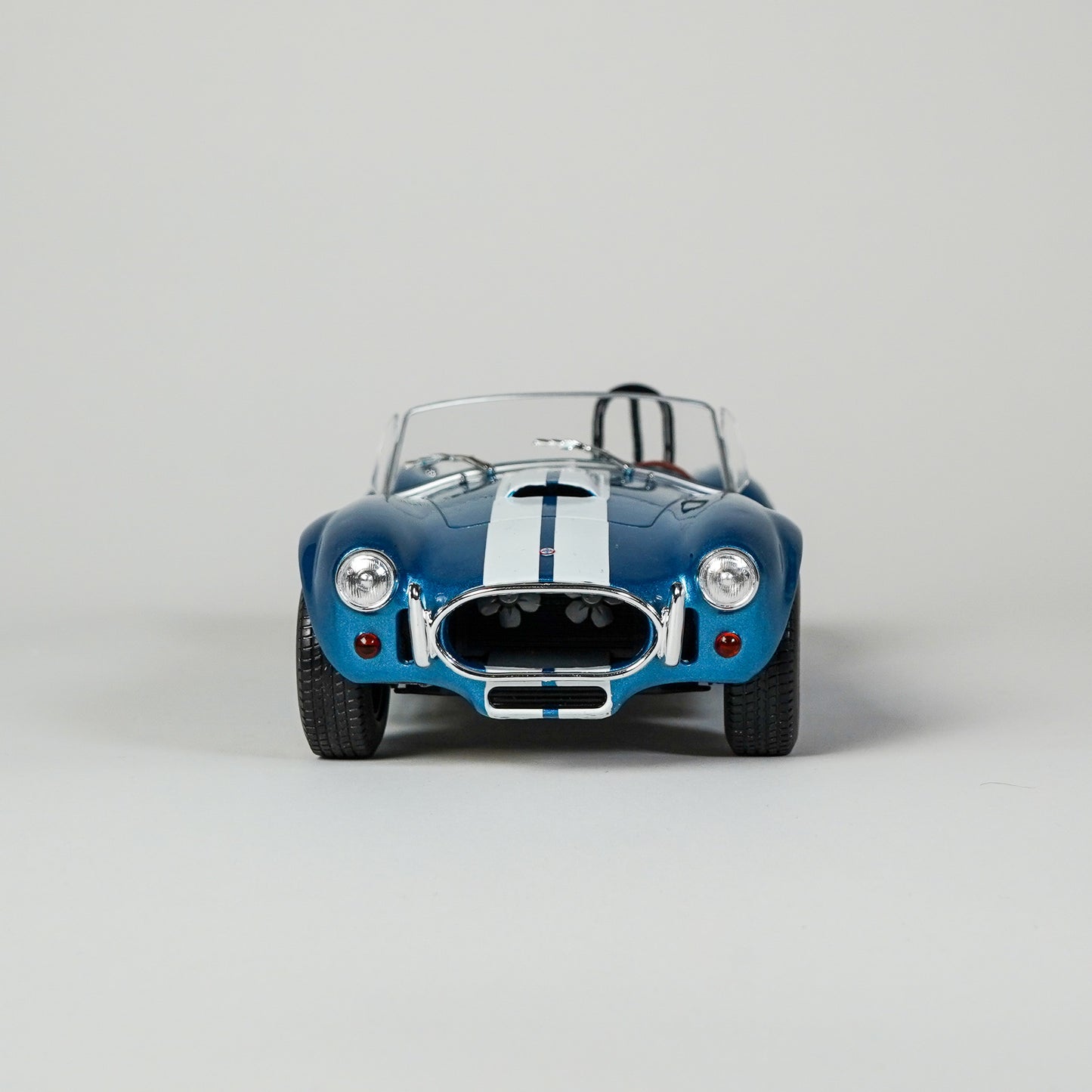AC Cobra 427 427 1965 1:18