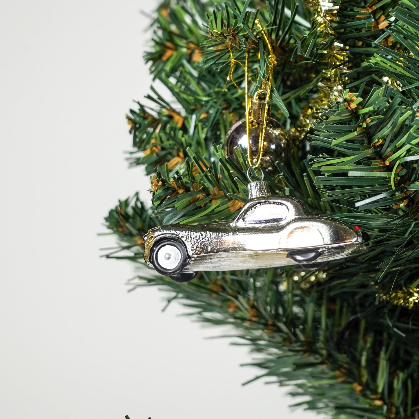 Christmas ball Jaguar