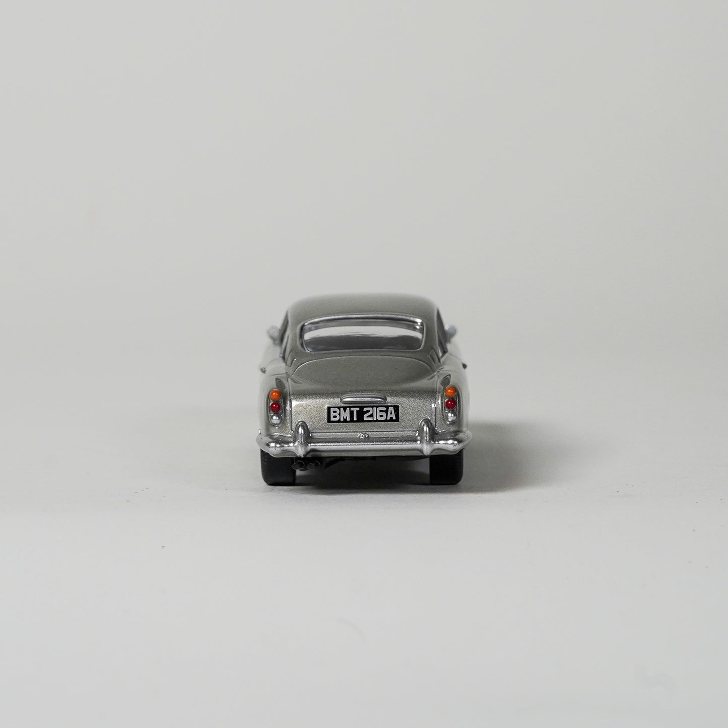 Aston Martin DB5 1:43