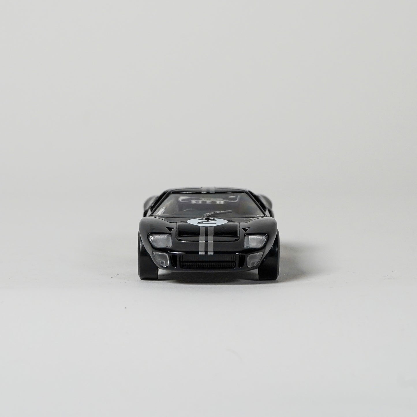 Ford GT40 #2 Le Mans 1966 1:43