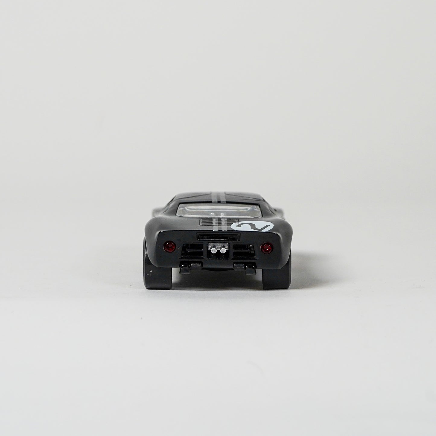 Ford GT40 #2 Le Mans 1966 1:43