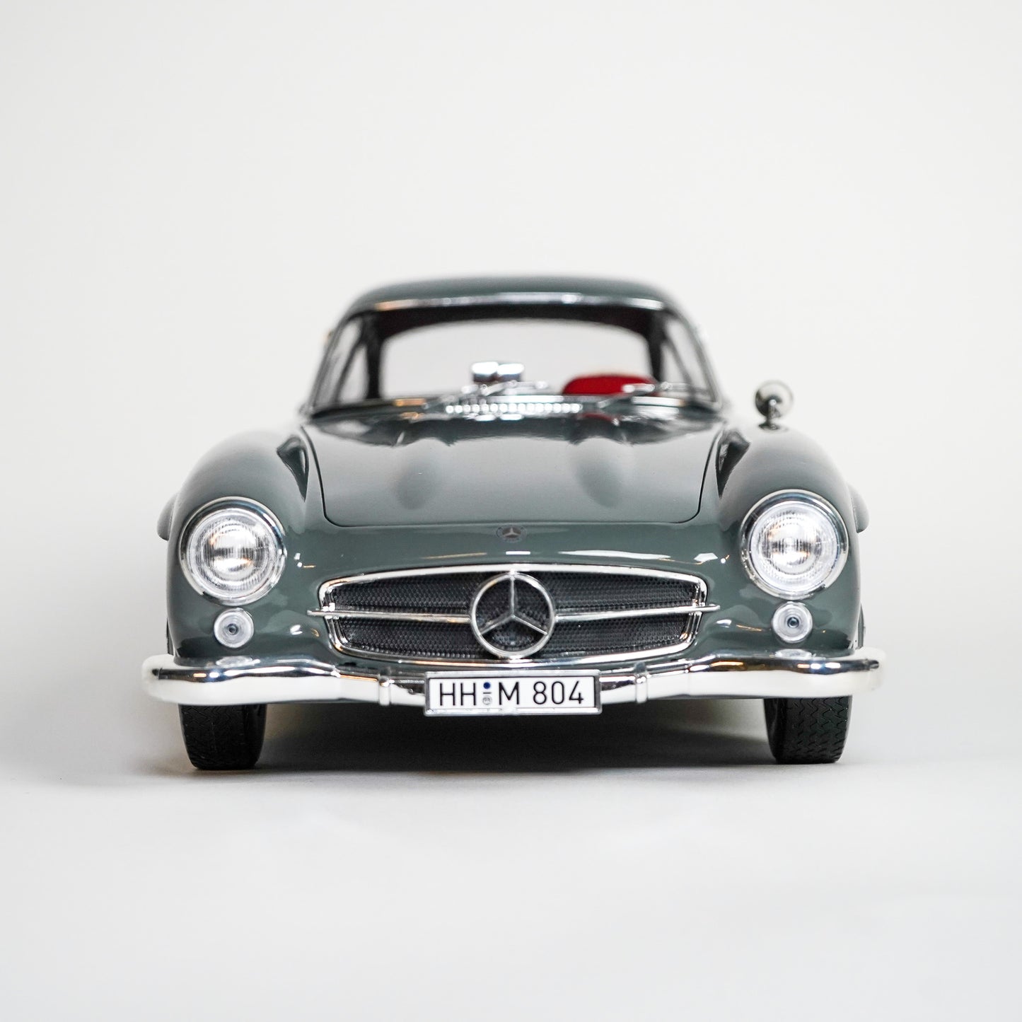Mercedes Benz 300 SL 1:12