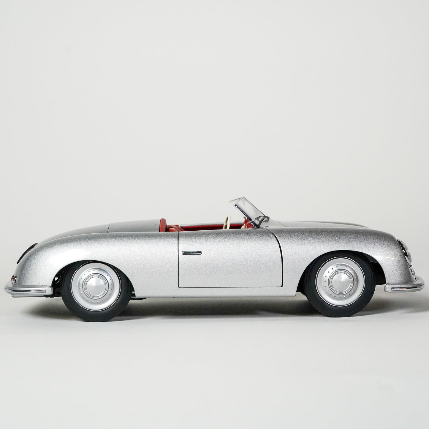 Porsche 356 No. 1 (silver)