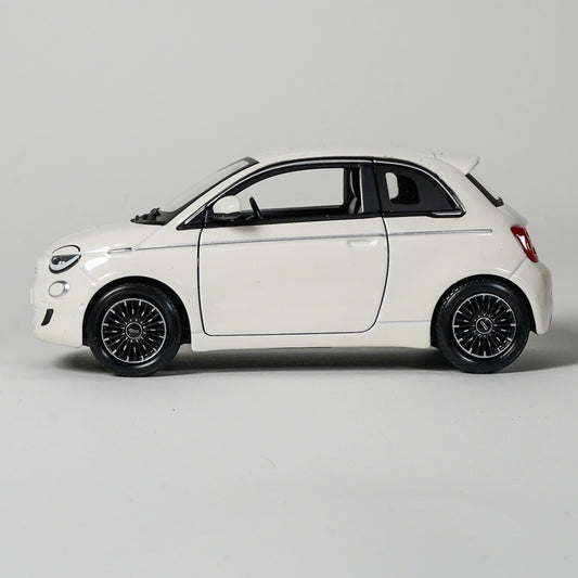 Bburago Fiat 500e 1:24