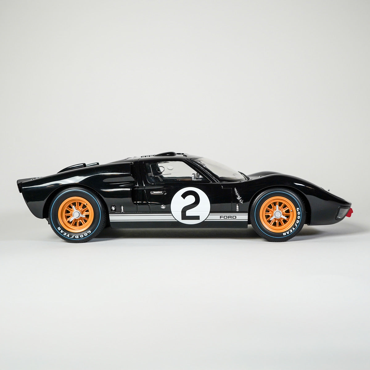 1:12 FORD GT40 MK II #2 24H LE MANS 1966