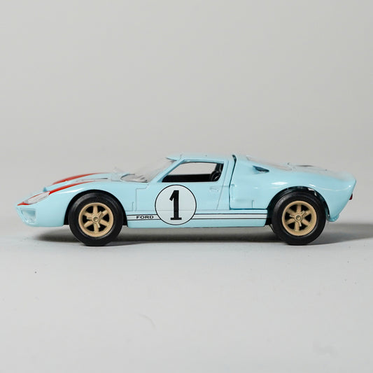 Ford GT40 #1 Le Mans 1966 1:43