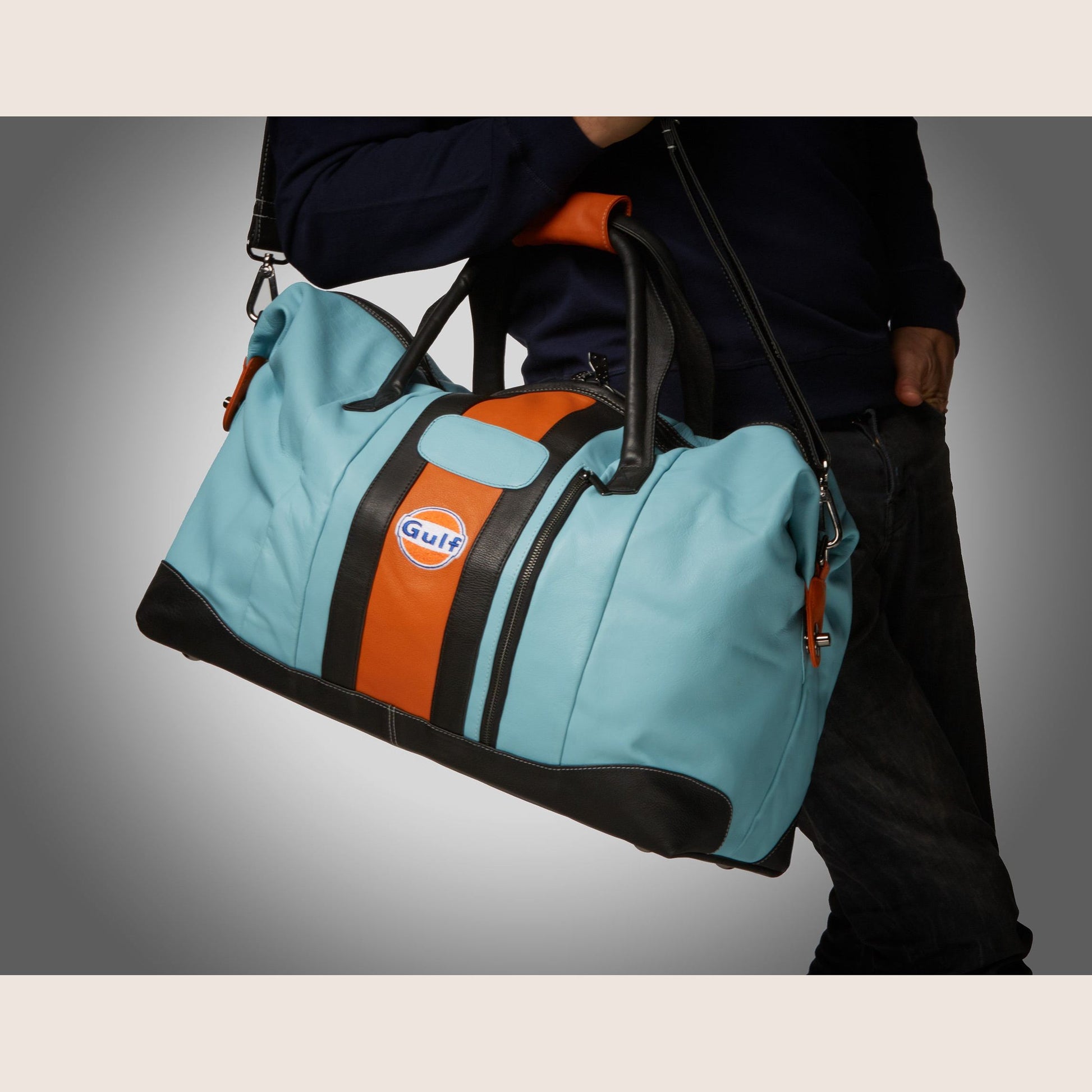 Gulf Travelbag Big Gulf Blue - Large travel bag in Gulf blue design.