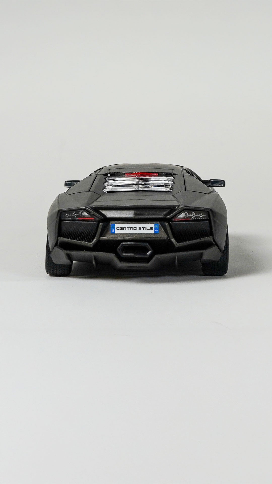 Bburago Lamborghini Reventon 1:24