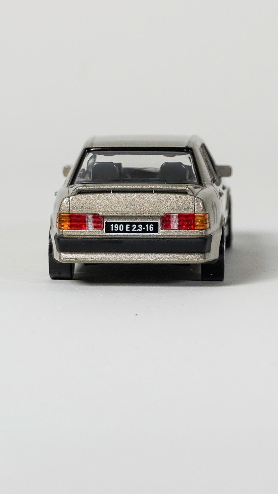 Mercedes-Benz 190E 2.3 Senna 1:43