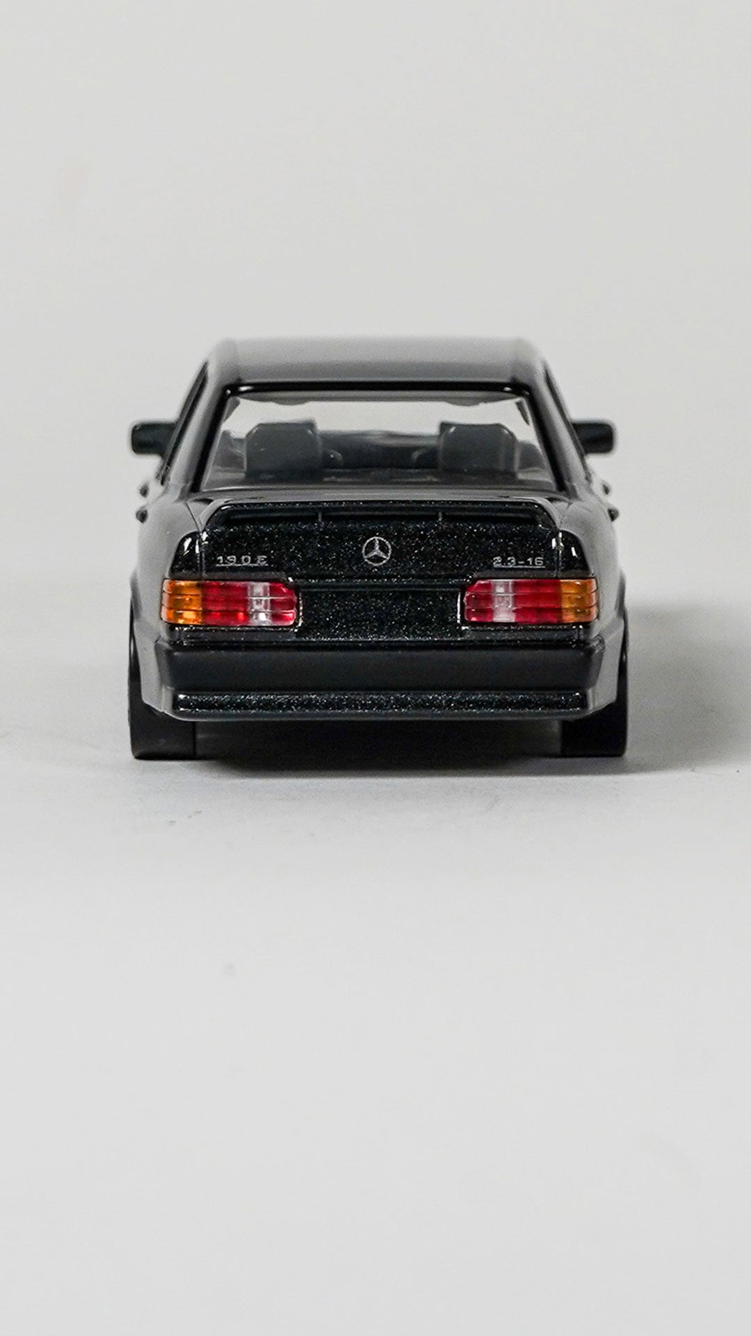 Mercedes 190E 2.3 1:43