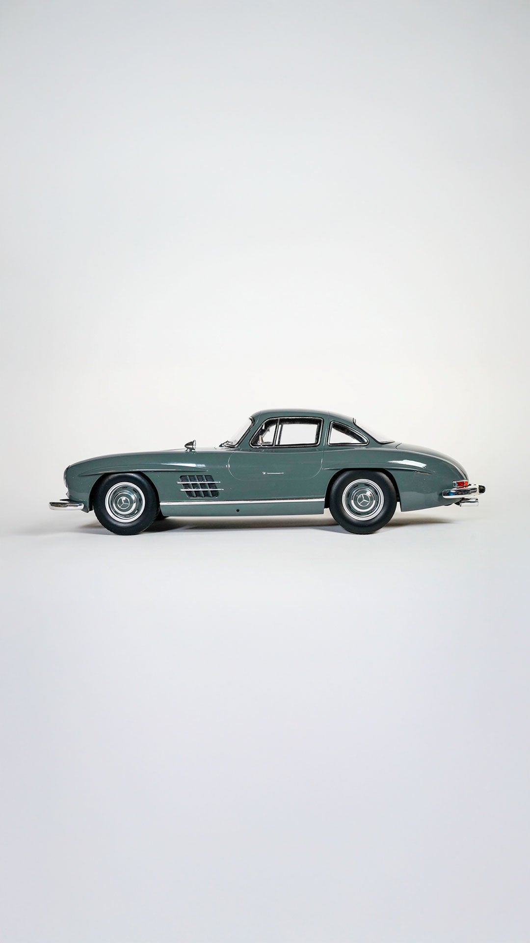 Mercedes Benz 300 SL 1:12