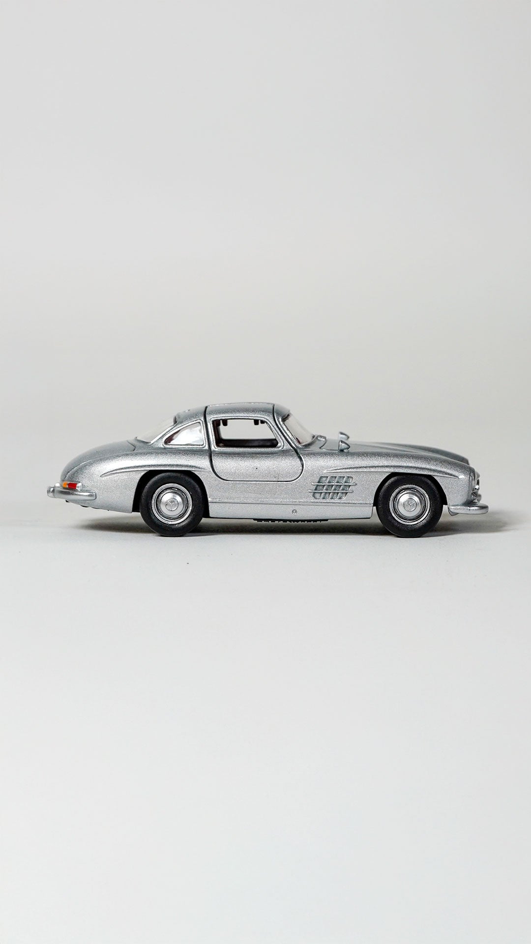 Mercedes Benz 300 SL 1954 Silver 1:43
