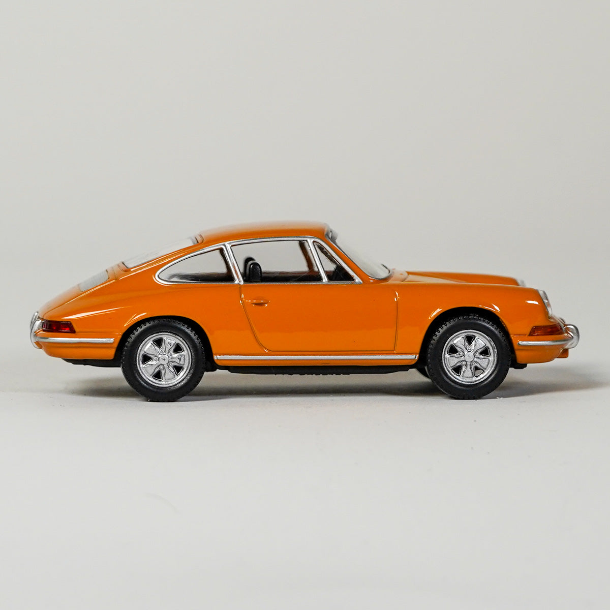 Porsche 911 Bahama Yellow 1:43