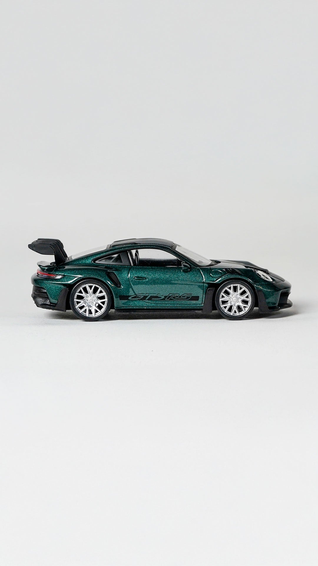 Porsche 911 GT3RS Malachite Green 1:43