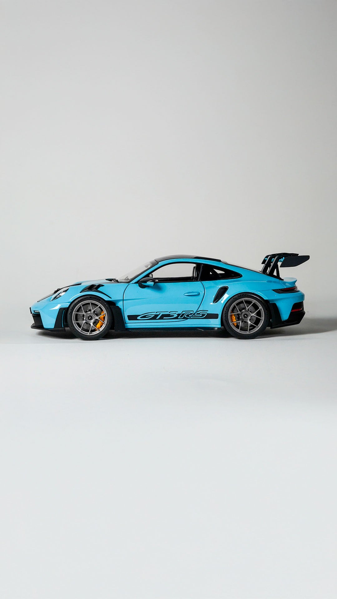 Porsche 911 GT3RS Weissach 2022 Light Blue 1:18