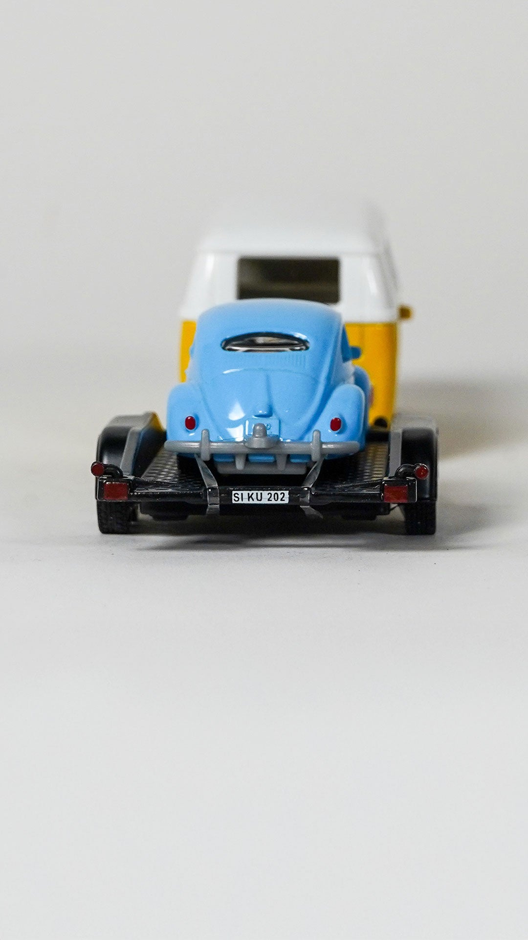 Siku Volkswagen T1 + Trailer and Volkswagen Beetle