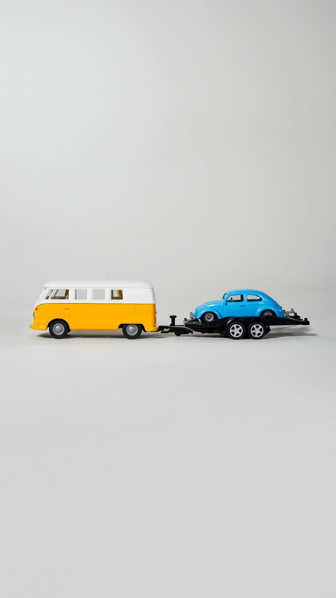 Siku Volkswagen T1 + Trailer and Volkswagen Beetle