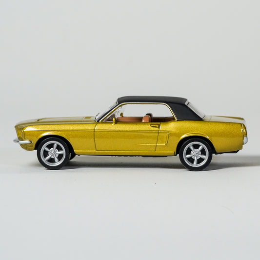Ford Mustang 1:43 scale