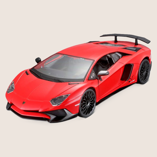 Bburago Lamborghini Aventador SV 1:24 scale car model with detailed design and authentic Lamborghini style