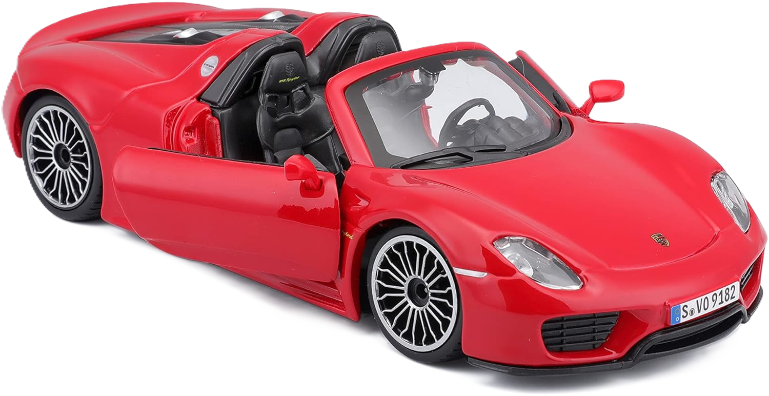 Bburago Porsche 918 Spyder 1:24 car model with detailed design and authentic Porsche style