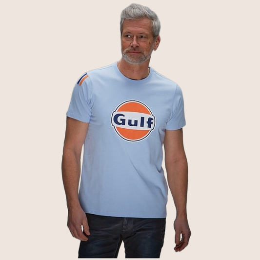 Gulf Classic T Light Blue - Classic t-shirt in light blue with iconic Gulf logo. Perfect for motorsport enthusiasts and retro style.