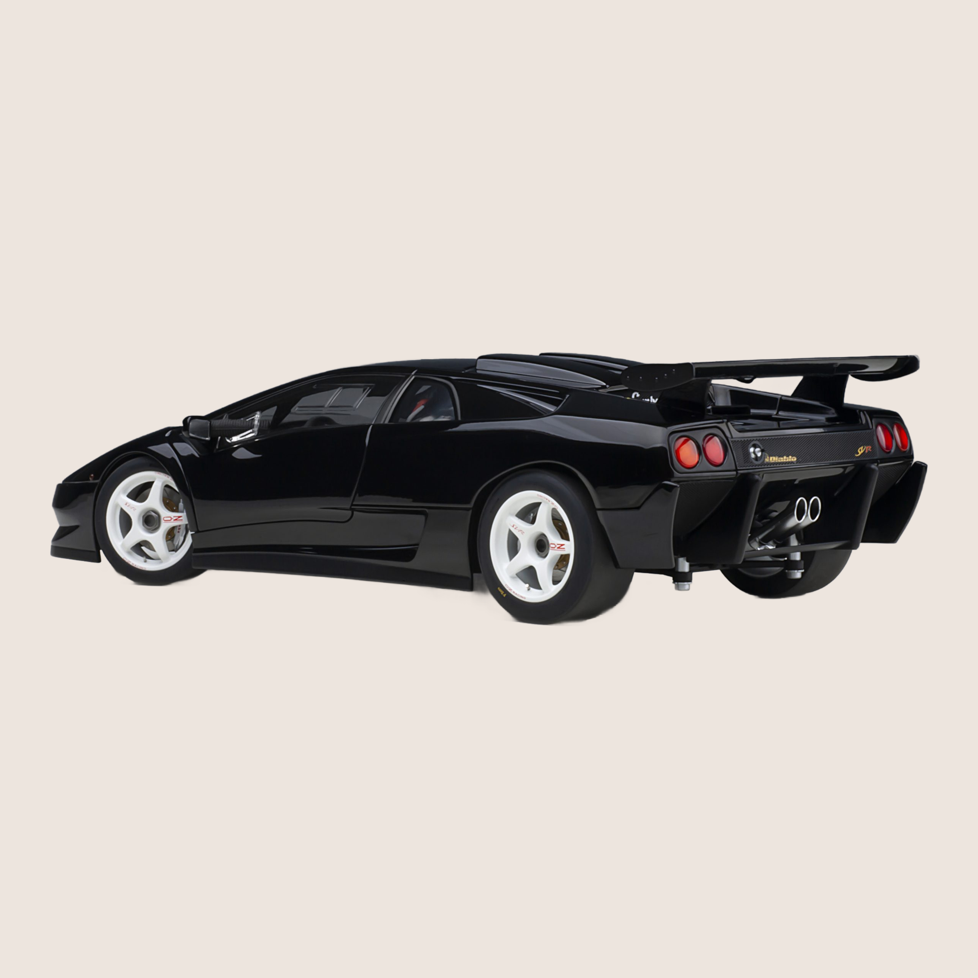Lamborghini Diablo SE30 - 1999 1:18 - Highly detailed model of the Lamborghini Diablo SE30 from 1999.