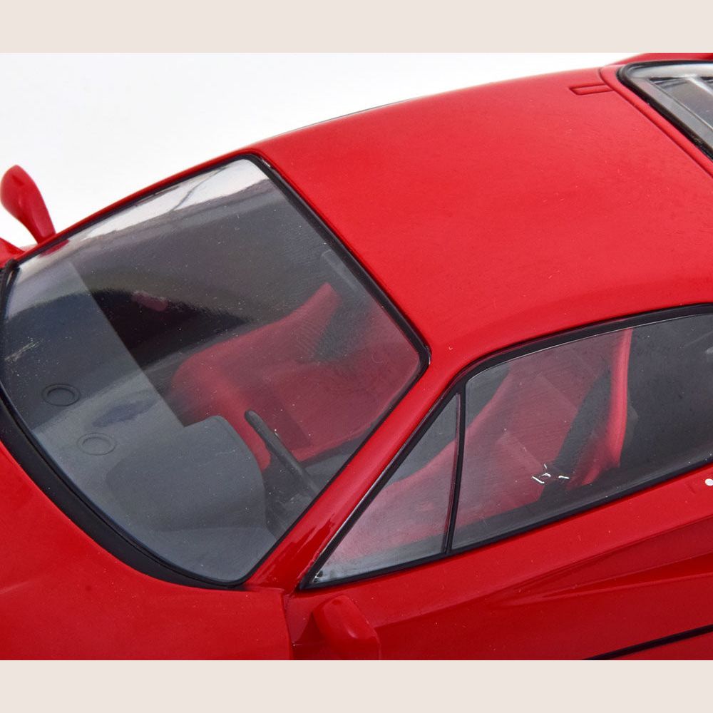 1:18 Ferrari F40 Red Seats 1987 Red - Exclusive 1:18 scale model of the Ferrari F40 from 1987 with red seats. A classic collector's model.