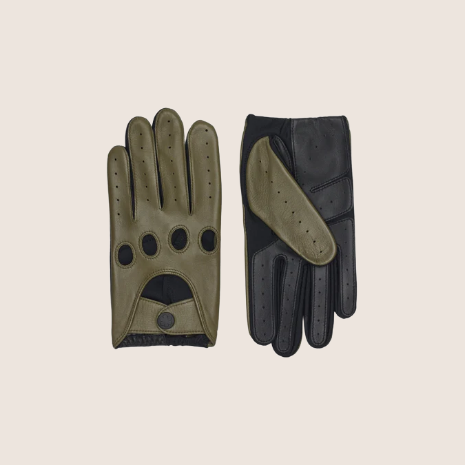 Frederik, Army / One-Size - Classic army green driving gloves in supple leather, ideal for both car and motorcycle.