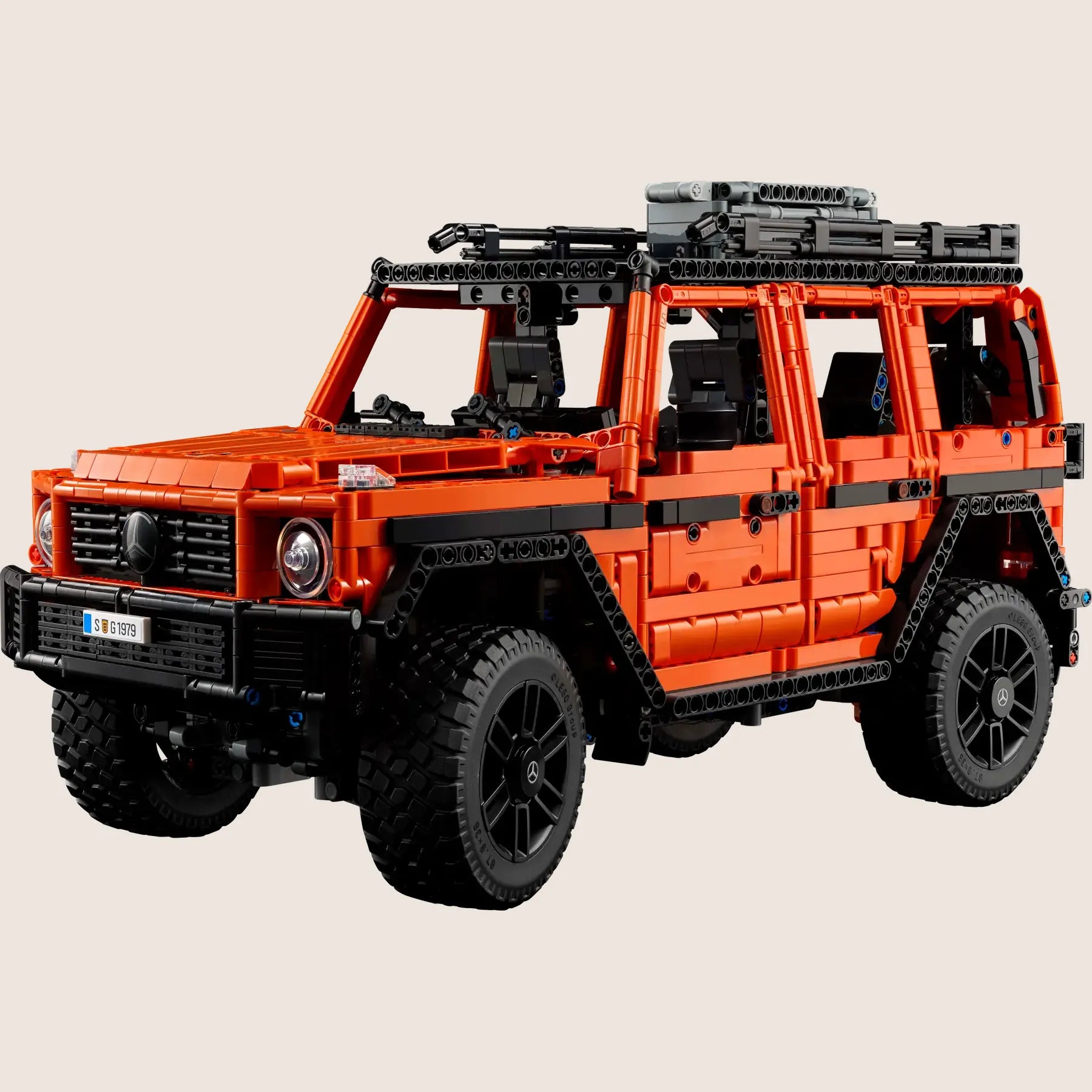 Mercedes-Benz G500 LEGO - LEGO model of the iconic Mercedes-Benz G500 with authentic details. Perfect for car enthusiasts and LEGO collectors who love off-road vehicles.