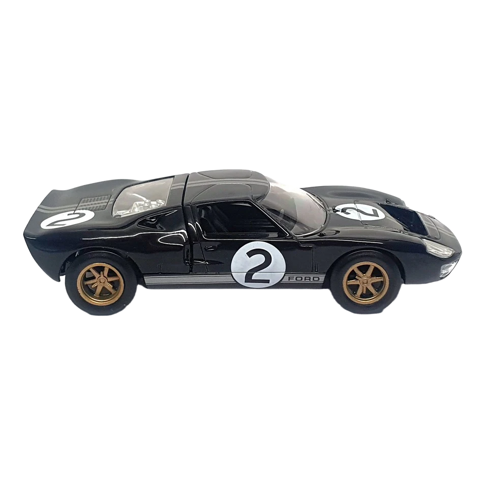 GT 40 Le Mans - 1:43 - Miniature model of the legendary Ford GT40 Le Mans race car.