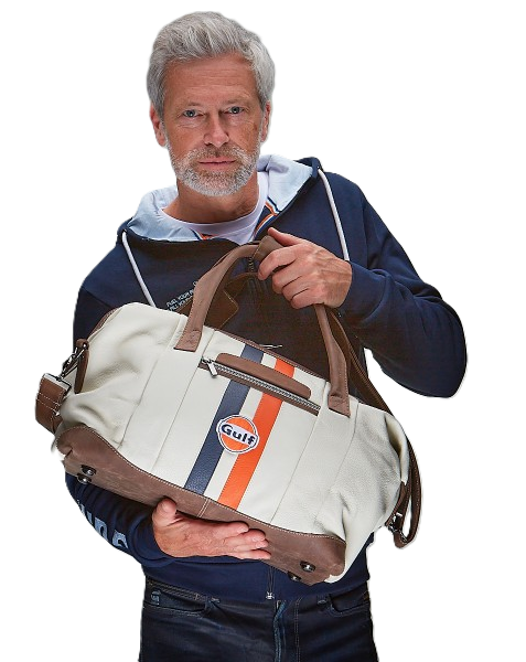Gulf Leather Travelbag Light Beige Medium - Exclusive travel bag in light beige leather with classic Gulf details. Perfect size for weekend trips and stylish travel.