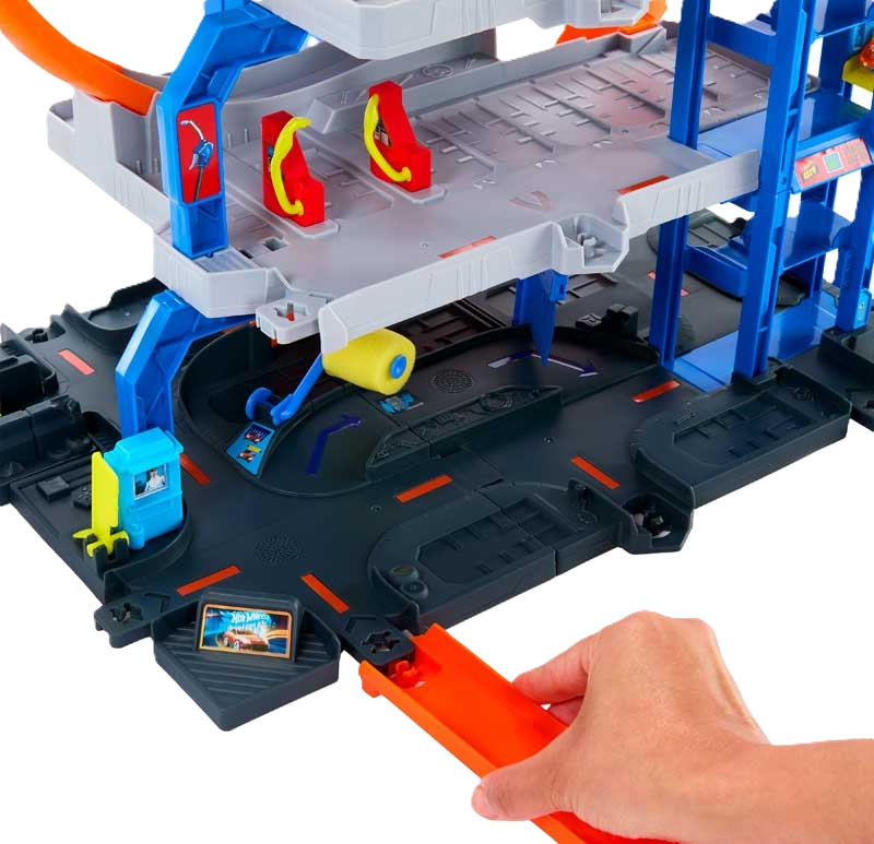 Hot Wheels City Mega Loop Garage with loops and stunt function for Hot Wheels cars