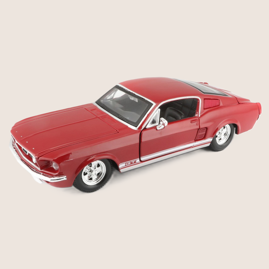 Maisto Ford Mustang GT 1967 1:24 car model in red with detailed design and authentic muscle car style