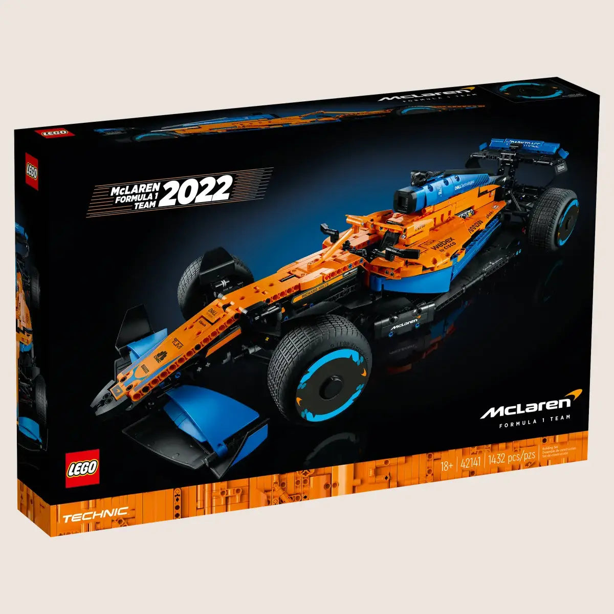 McLaren Formula 1 Race Car - LEGO model of the McLaren F1 racer, perfect for motorsport enthusiasts.