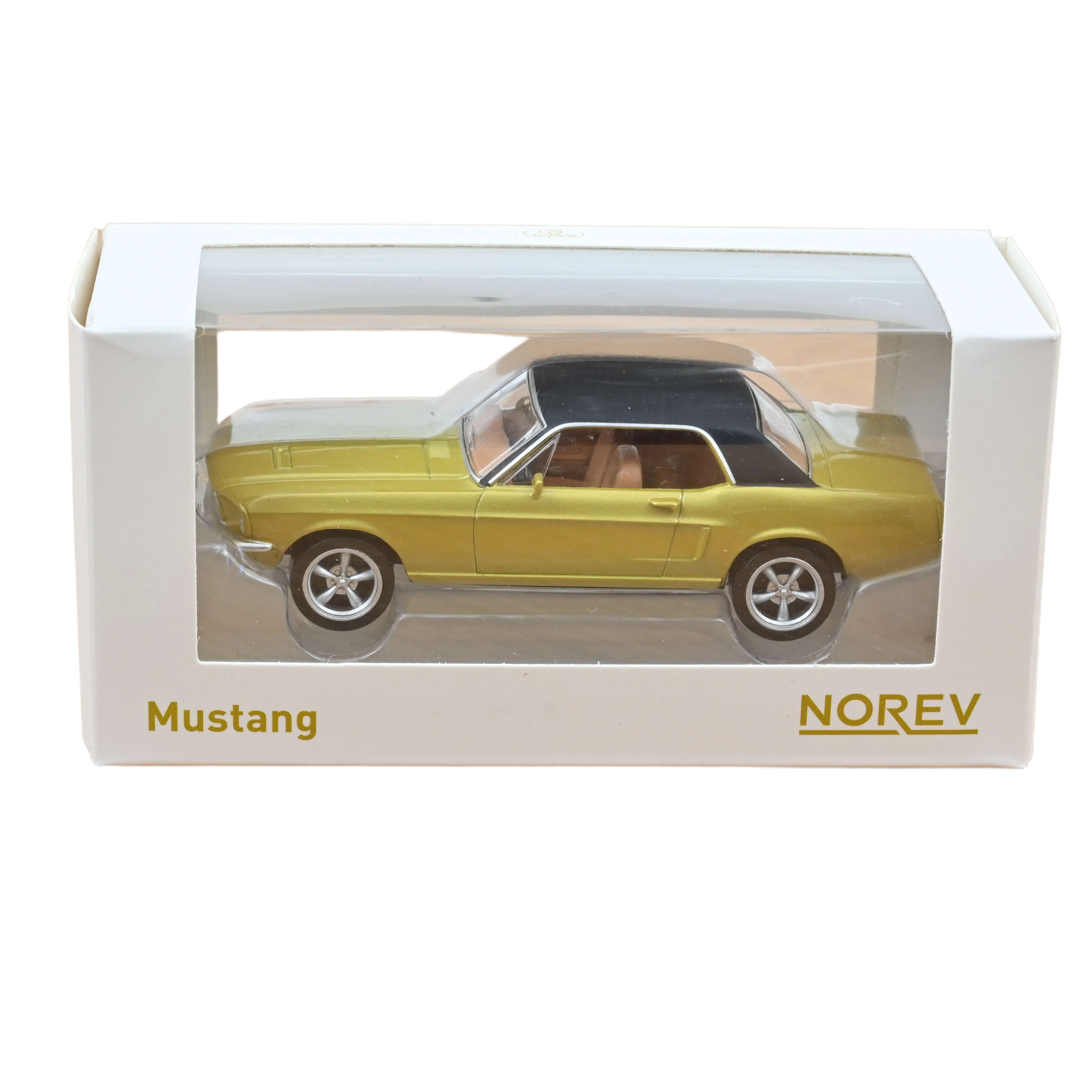 Ford Mustang 1:43 Norev - Model of the classic Ford Mustang in 1:43 scale.