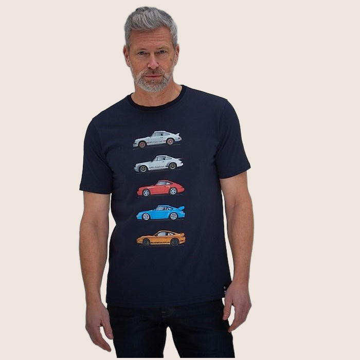 ORC-Multi Car Navy Blue - Classic T-shirt in navy blue with a stylish ORC pattern of several iconic cars. Perfect for car enthusiasts with a sense of design and comfort.